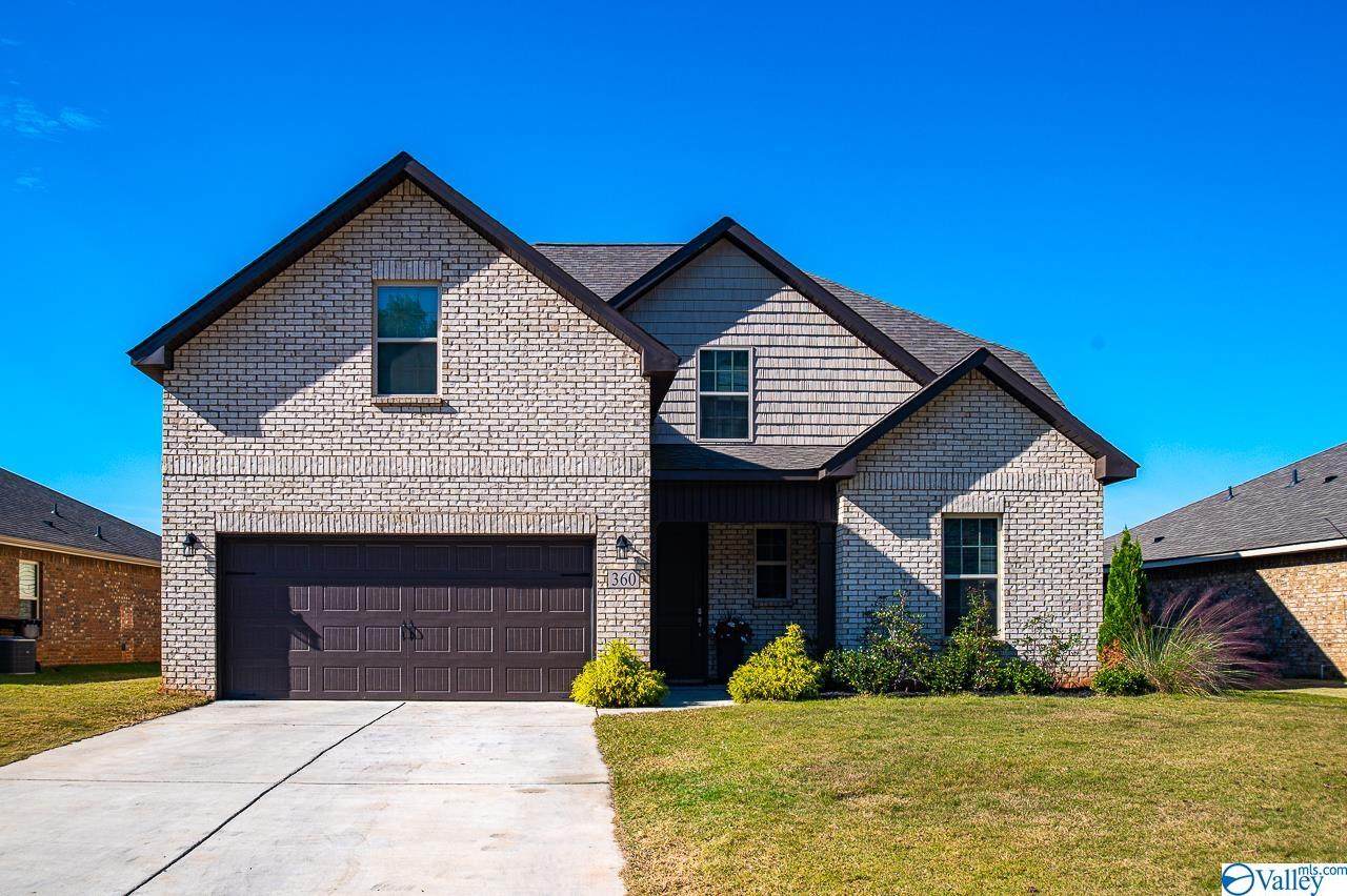 360 Willow Bank Circle - Photo 1