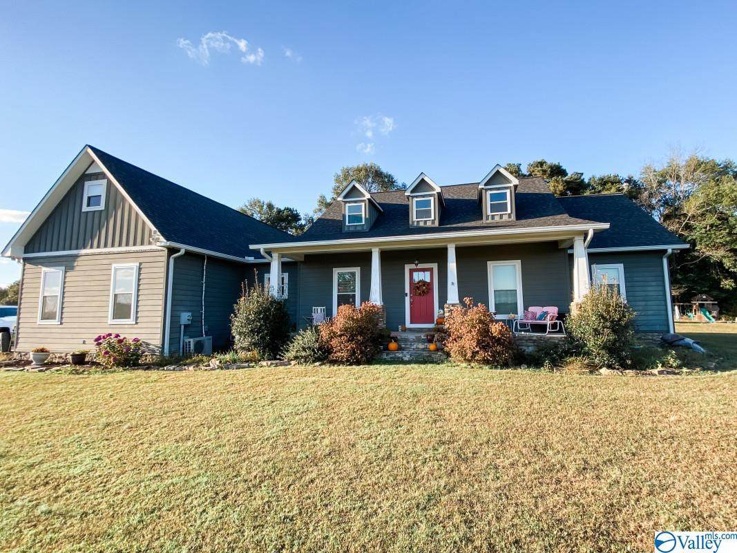 3079 Everett Road - Photo 1