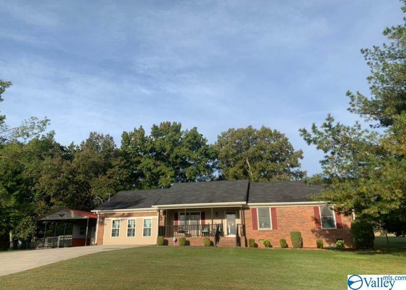 692 Delynn Drive - Photo 1