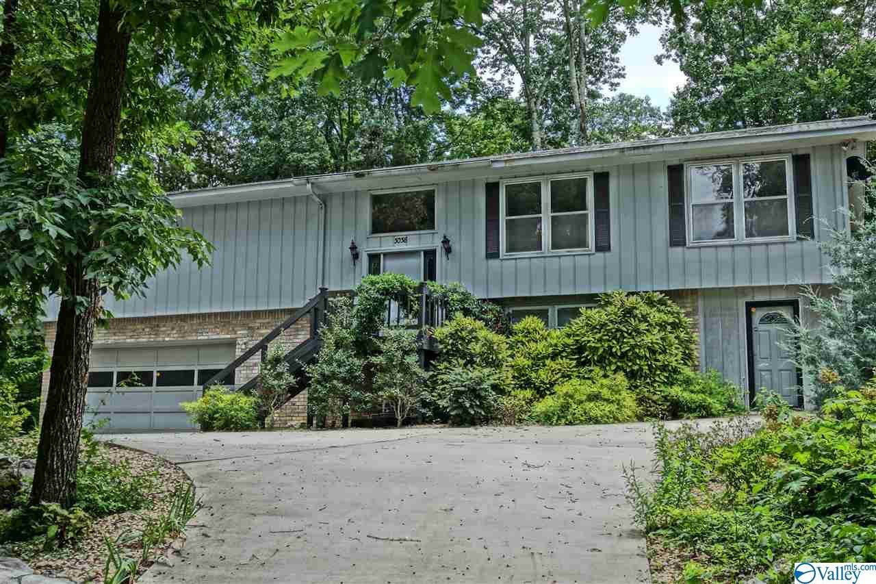3038 Heatherhill Drive - Photo 1