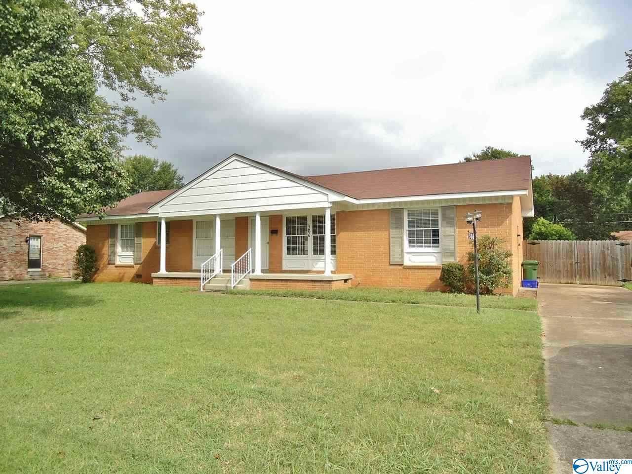 306 Drake Avenue - Photo 1
