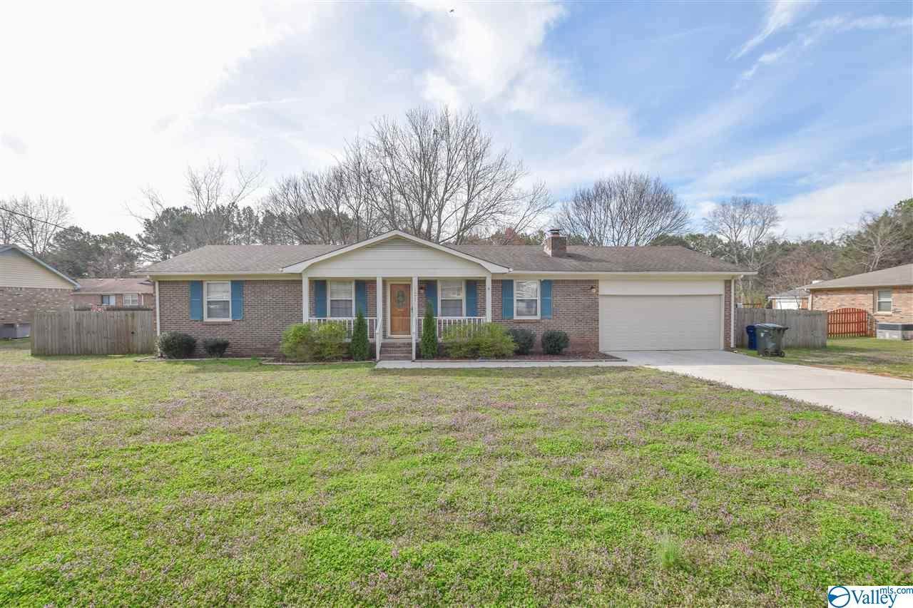 121 Grayson Avenue - Photo 1