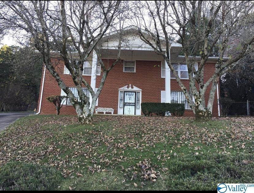 4006 Crestview Drive - Photo 1