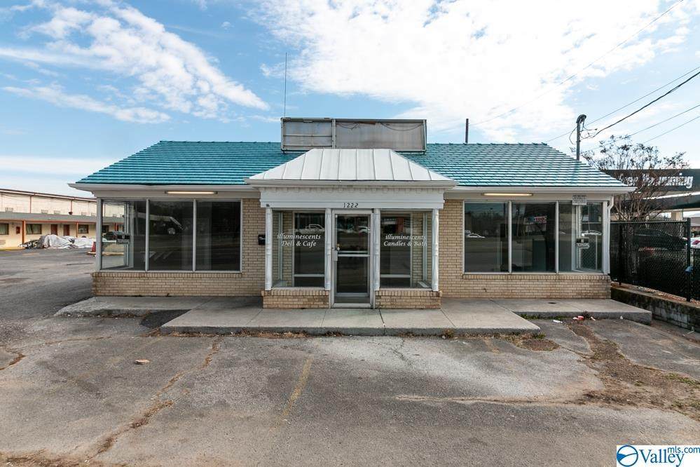 1222 Memorial Parkway North - Photo 1