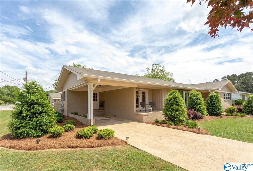 500 Riverview Drive - Photo 1