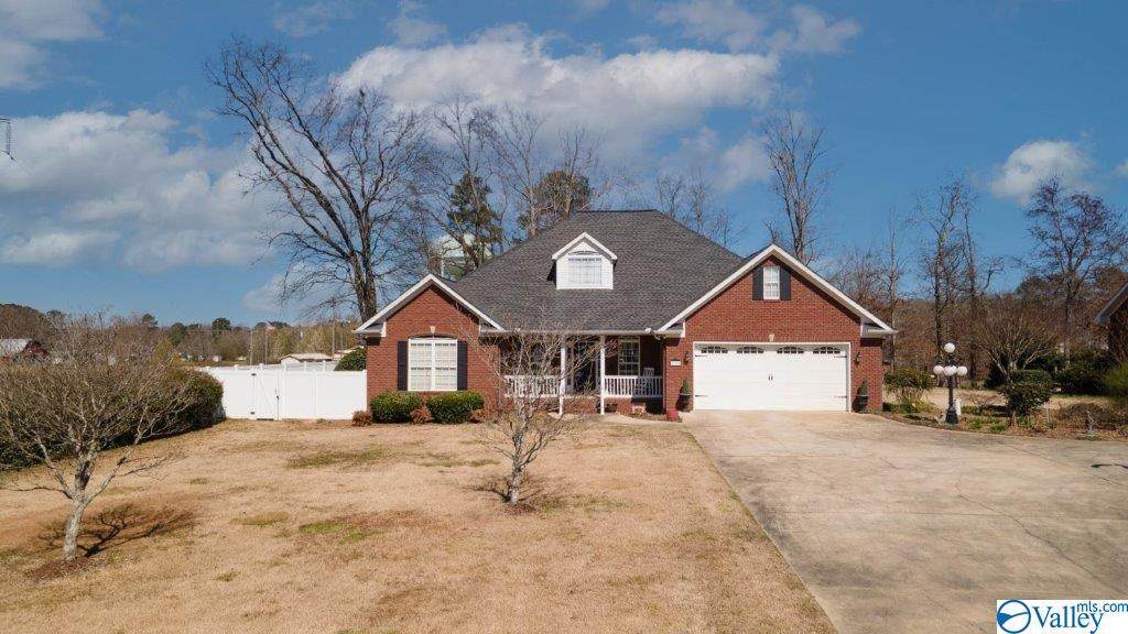 296 Old Crossville Road - Photo 1