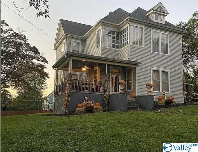 409 Hoffman Avenue - Photo 1