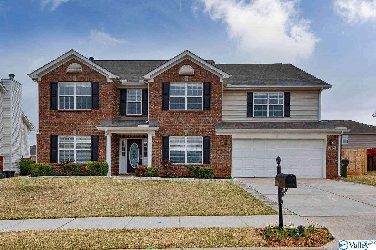 207 Dartford Drive - Photo 1