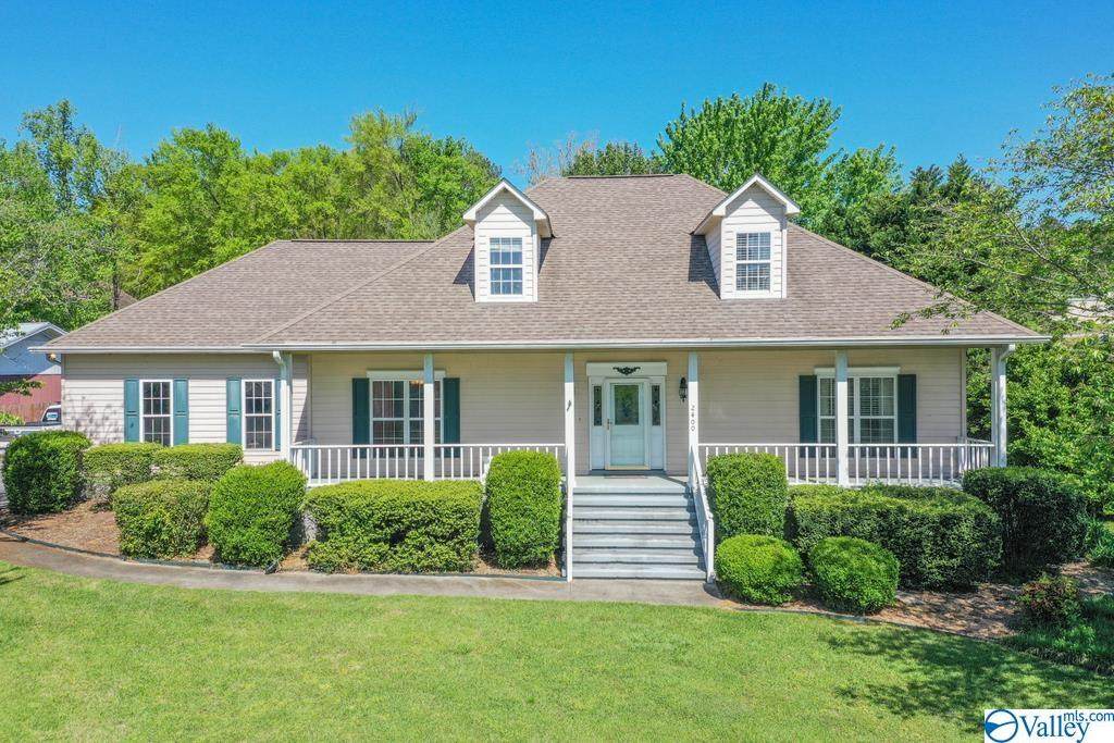 2400 Cowen Circle - Photo 1