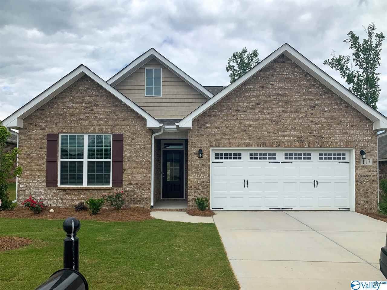 117 Fernhill Drive - Photo 1