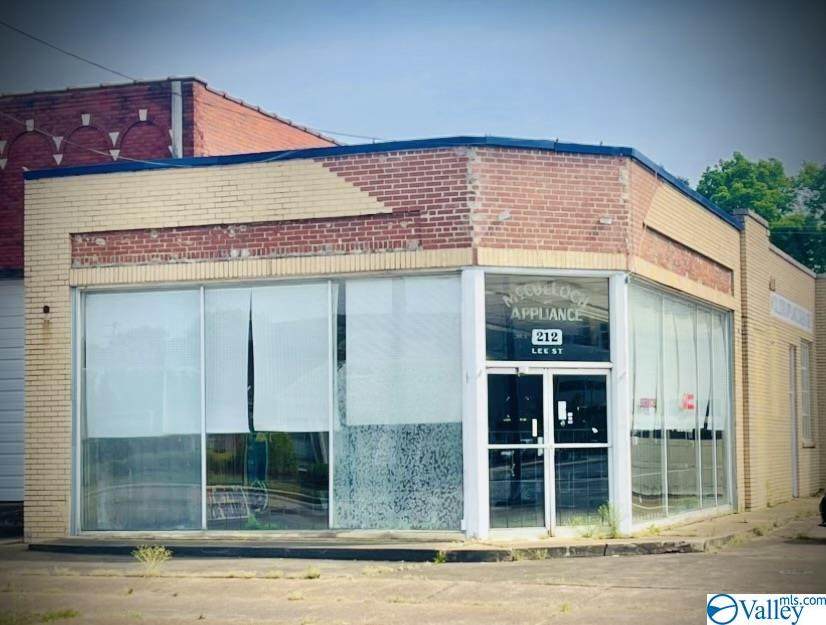 212 Lee Street - Photo 1