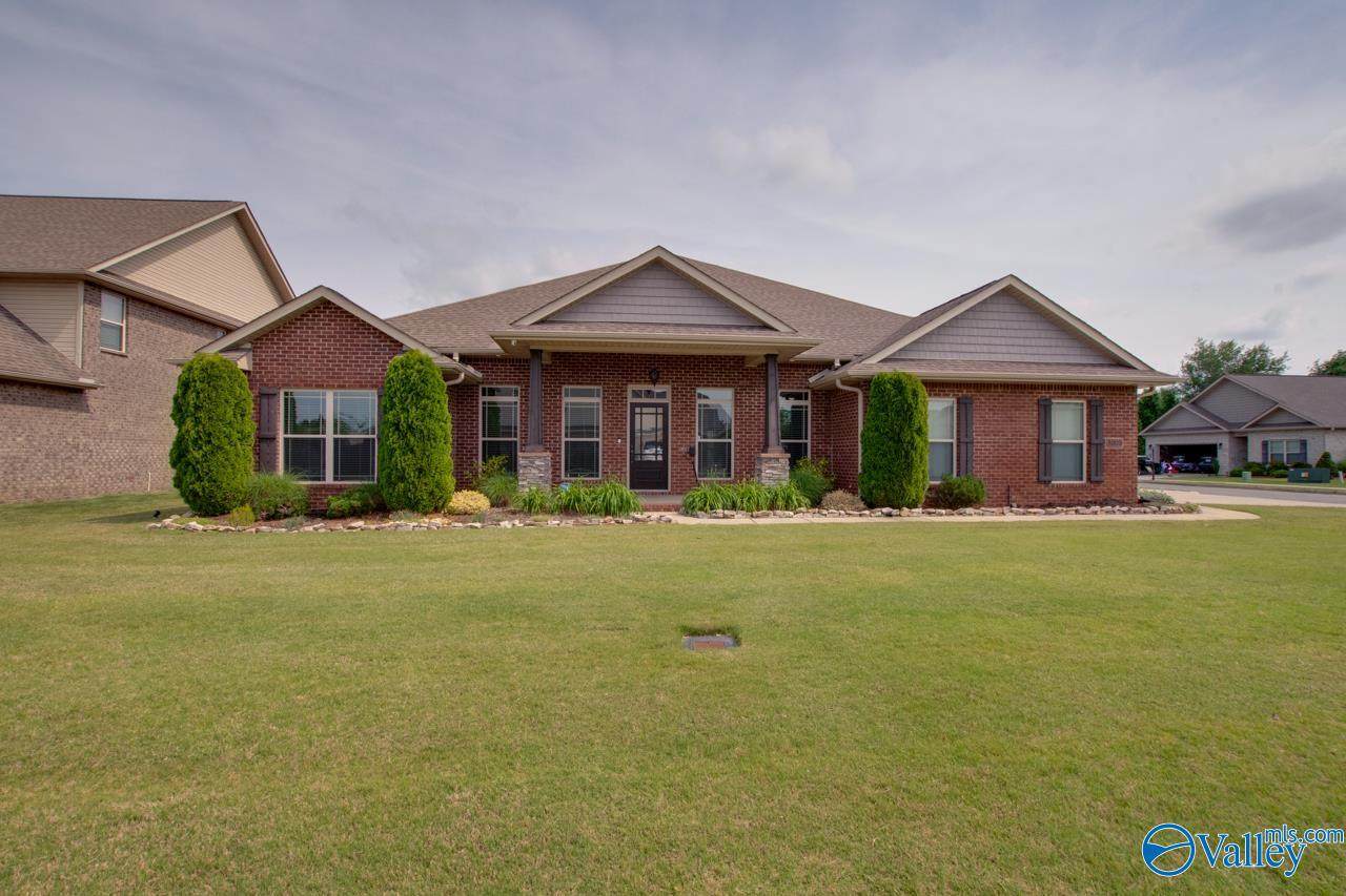 3000 Greenway Circle - Photo 1