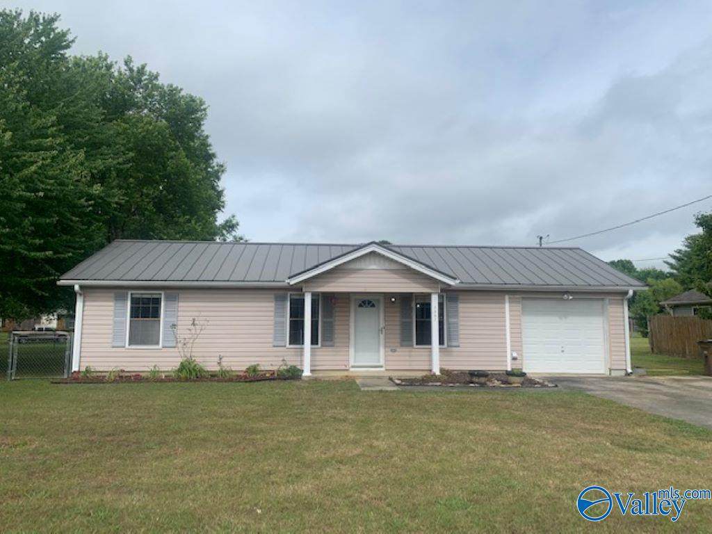 3307 Sandlin Road - Photo 1