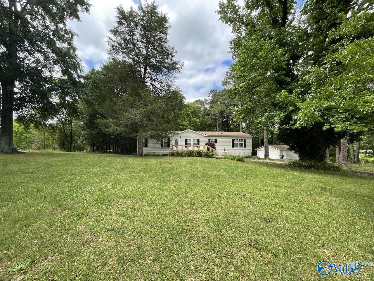 3685 County Road 317 - Photo 1