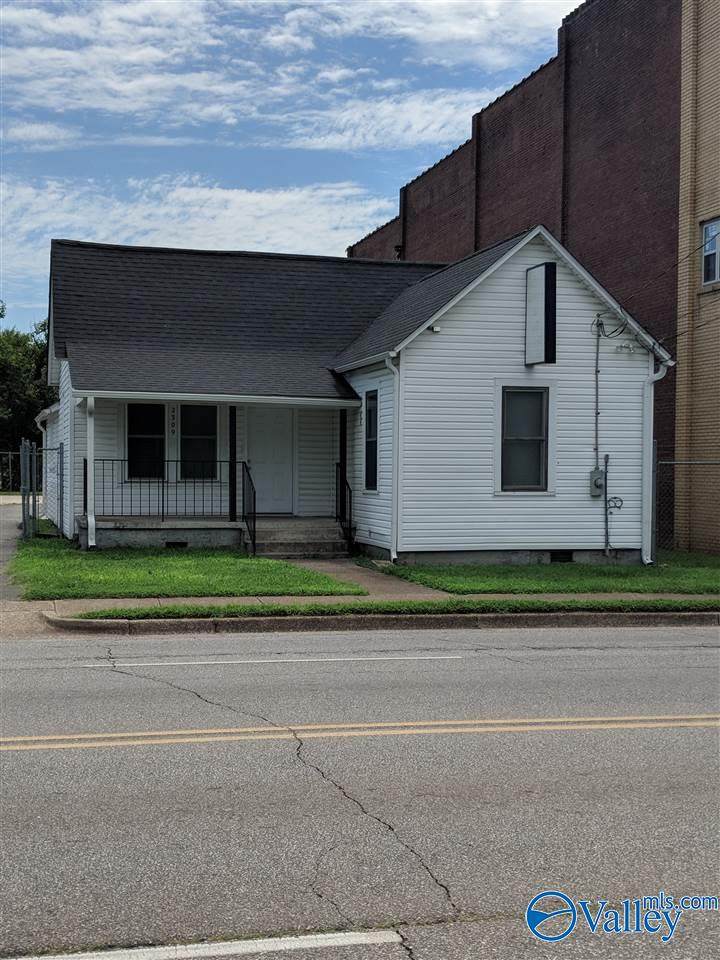 2309 Triana Blvd - Photo 1