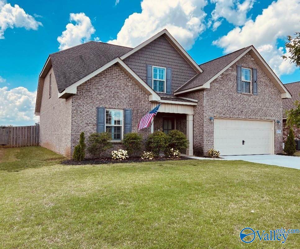 173 Olde Dogwood Trail - Photo 1