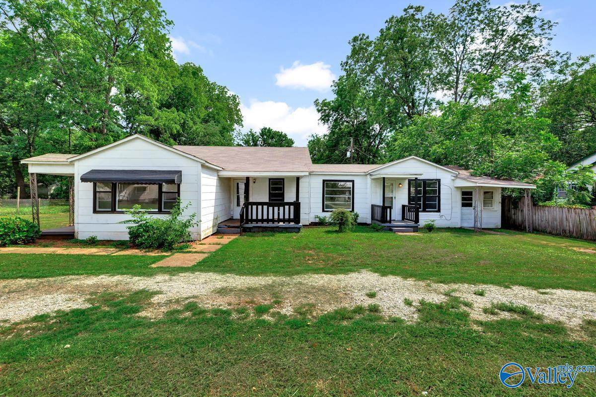 207 Treymore Avenue - Photo 1