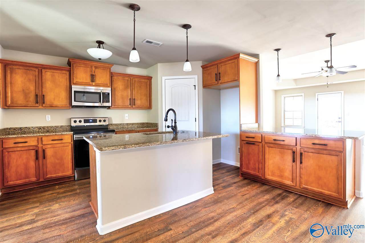 303 Avebury Road - Photo 1