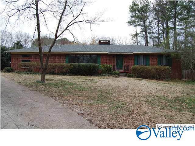 221 Patricia Road - Photo 1
