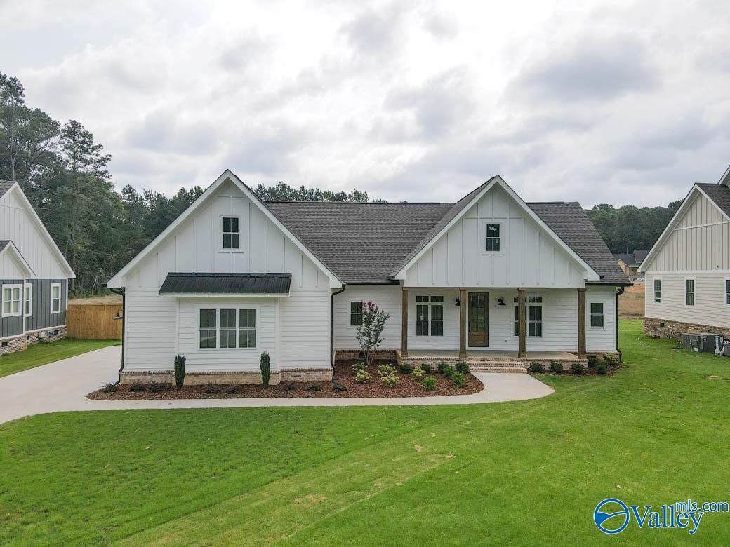 5399 Spring Creek Drive - Photo 1