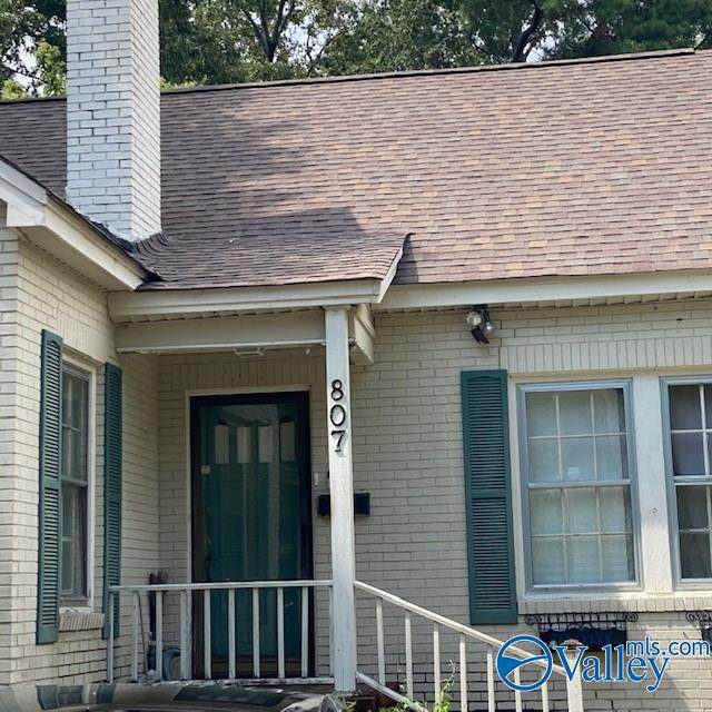 807 Randall Street - Photo 1
