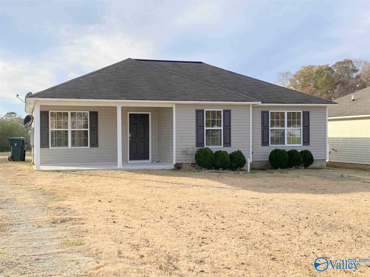 170 Stafford Road - Photo 1