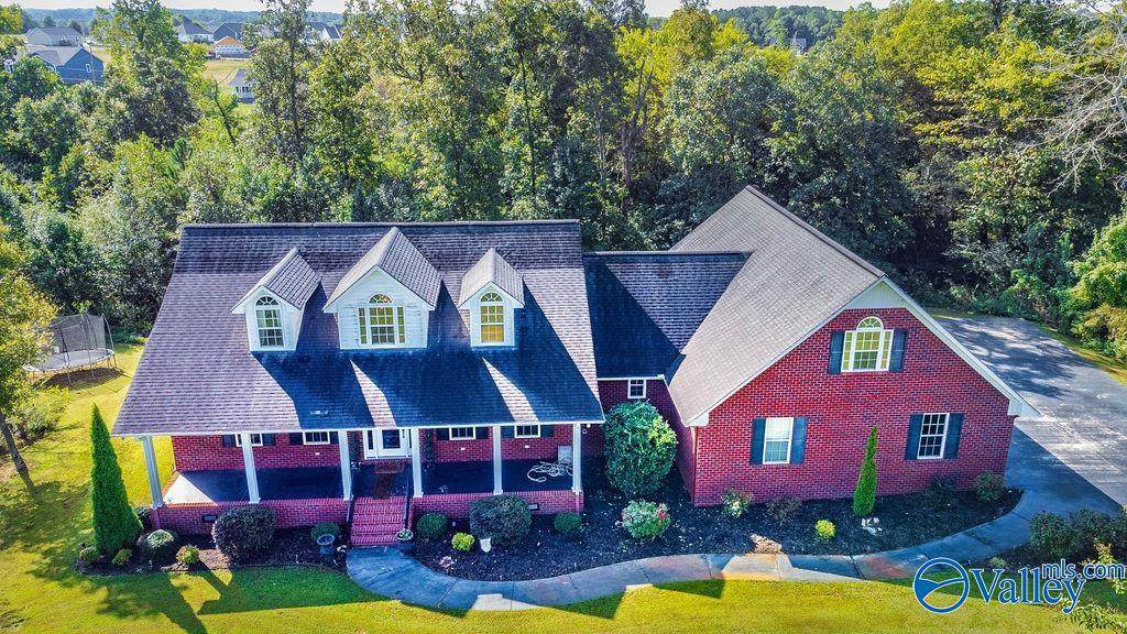 190 Creek Drive - Photo 1