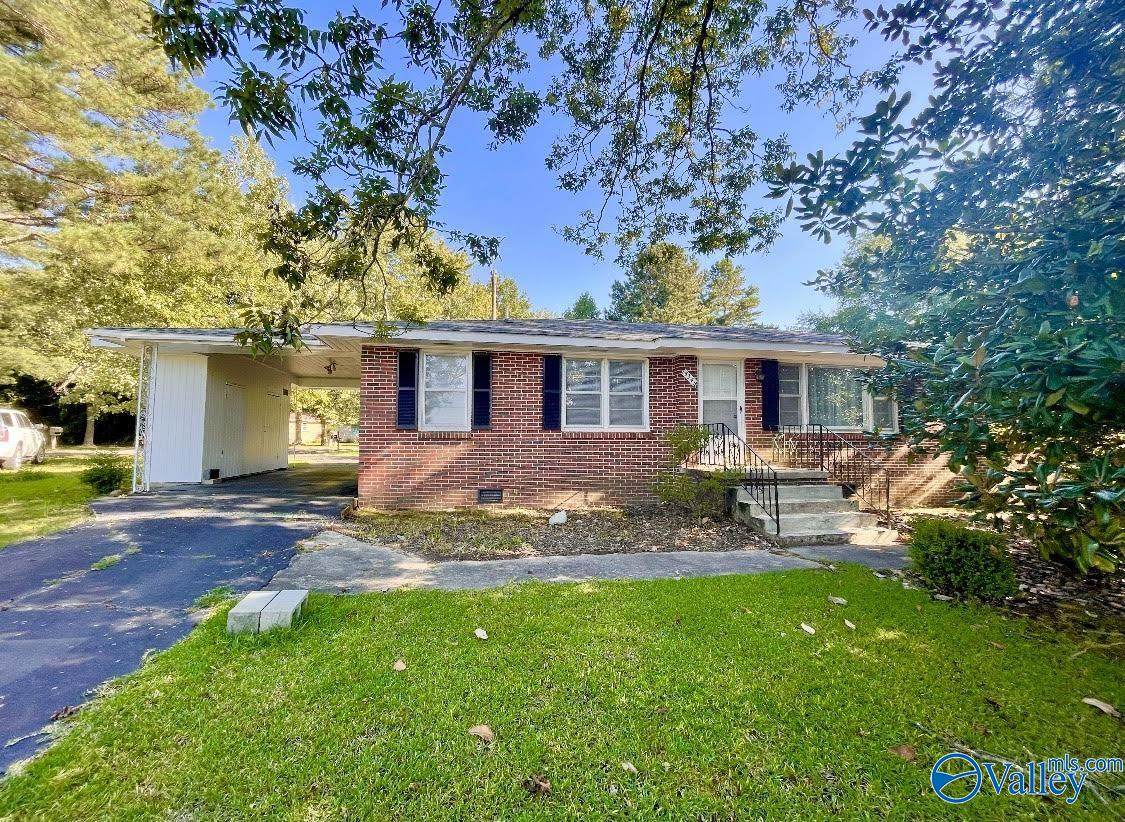 534 Guntersville Road - Photo 1