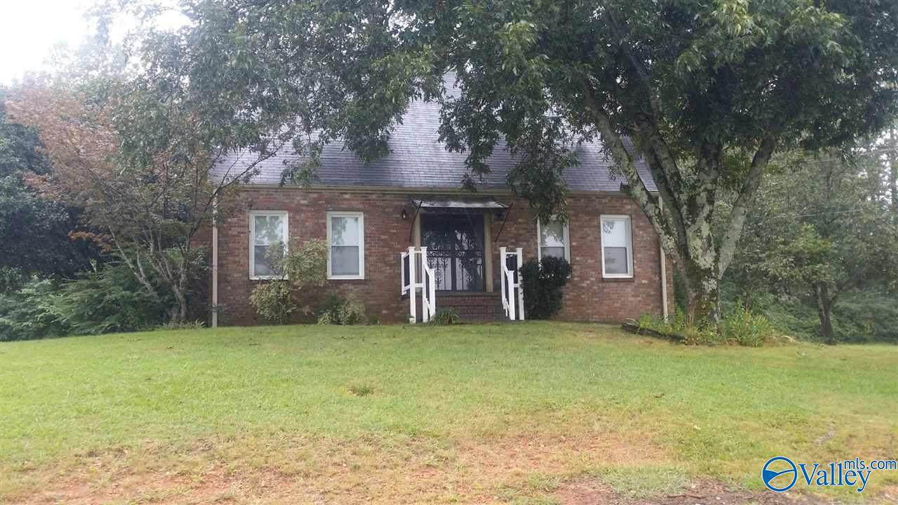 126 Chestnut Drive - Photo 1