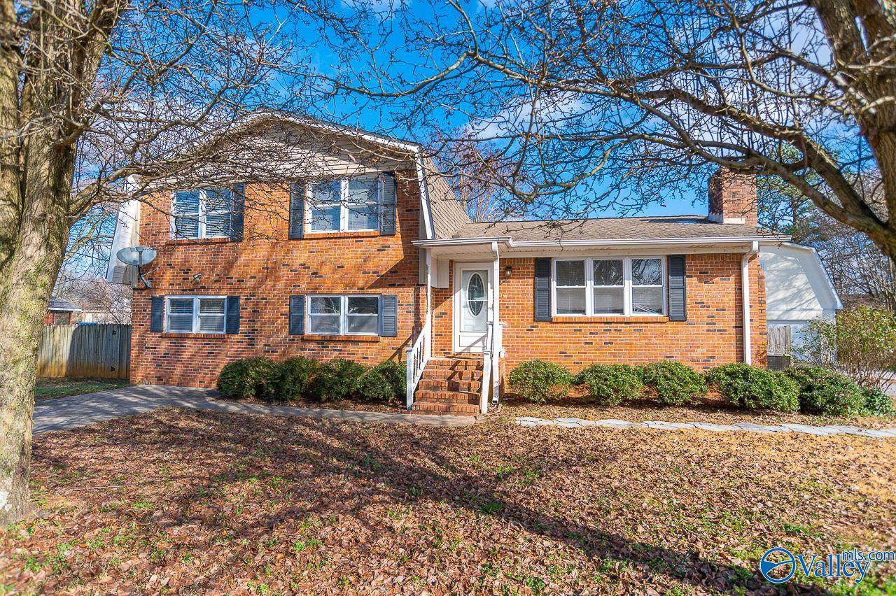 5020 Nancy Circle - Photo 1