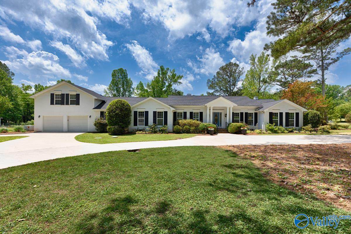 662 Dug Hill Road - Photo 1