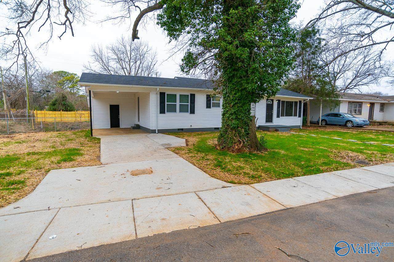 813 Meadow Drive - Photo 1