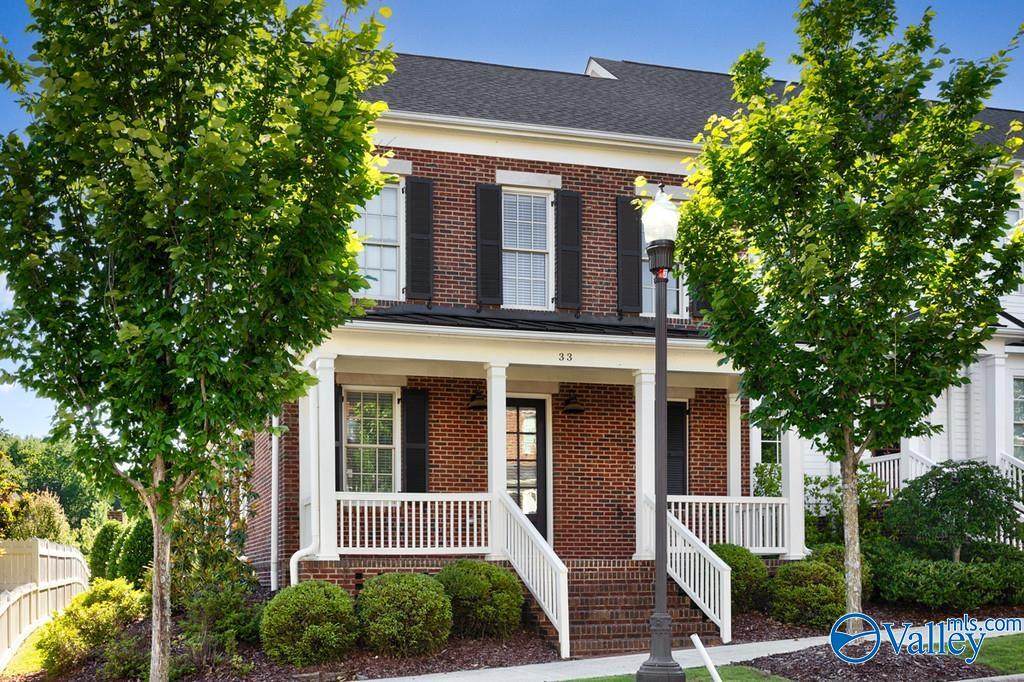 33 Pine Street - Photo 1