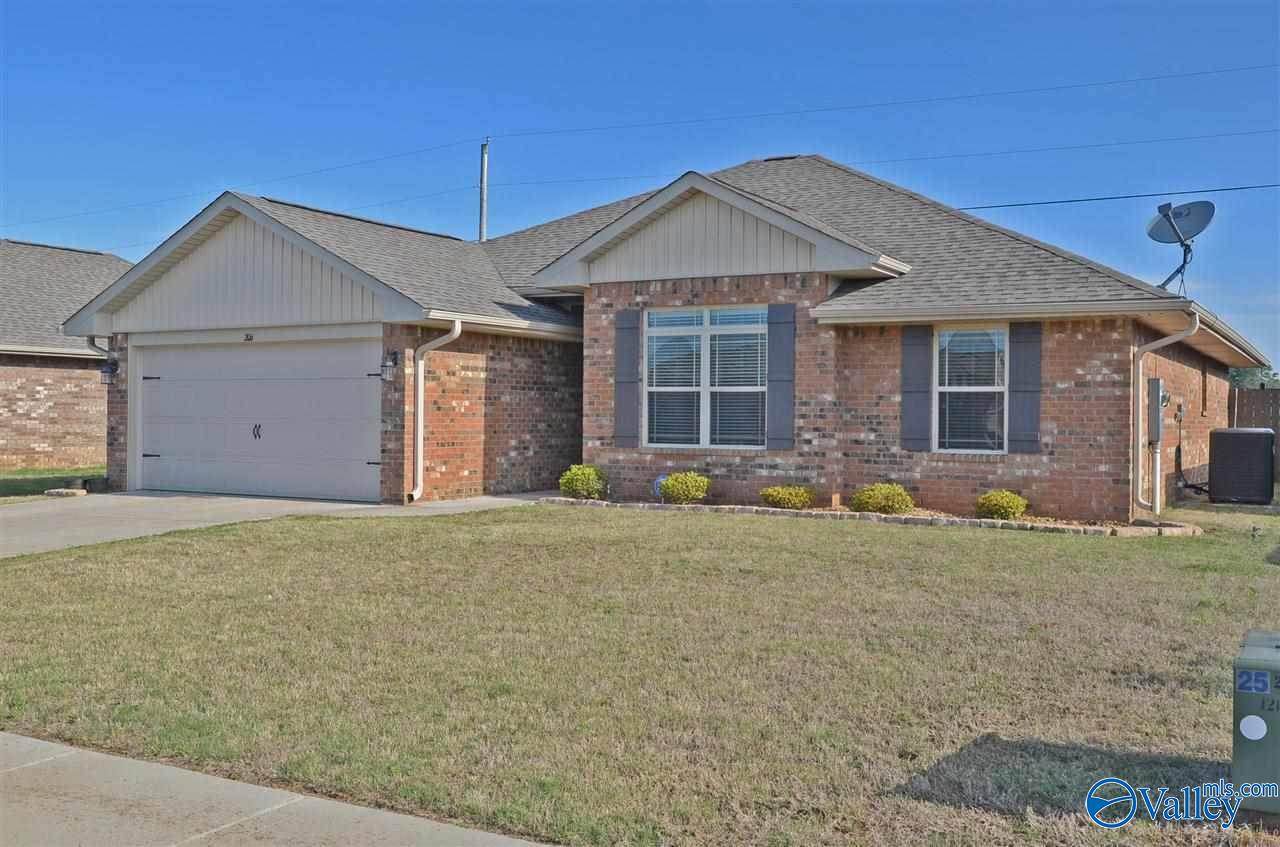 206 Fields Pond Drive - Photo 1