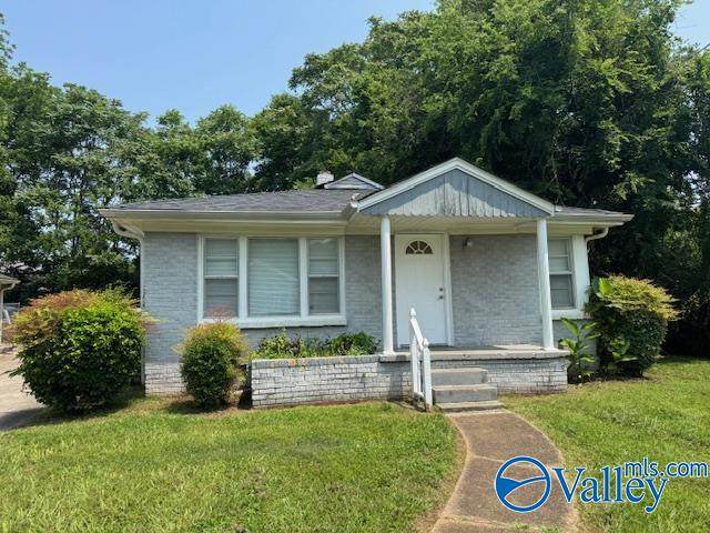 2304 Bell Avenue - Photo 1