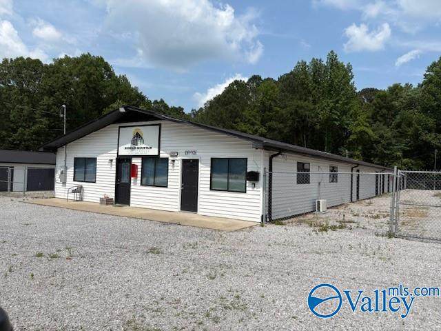 9582 Highway 231 - Photo 1