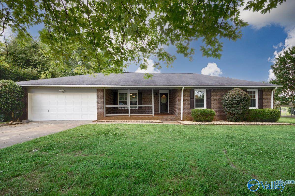 1055 Scott Road - Photo 1