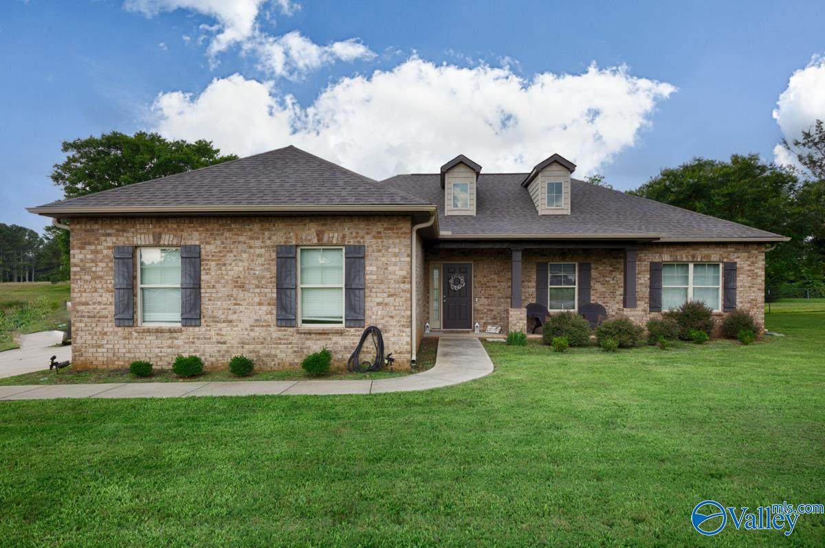 998 Love Branch Road - Photo 1