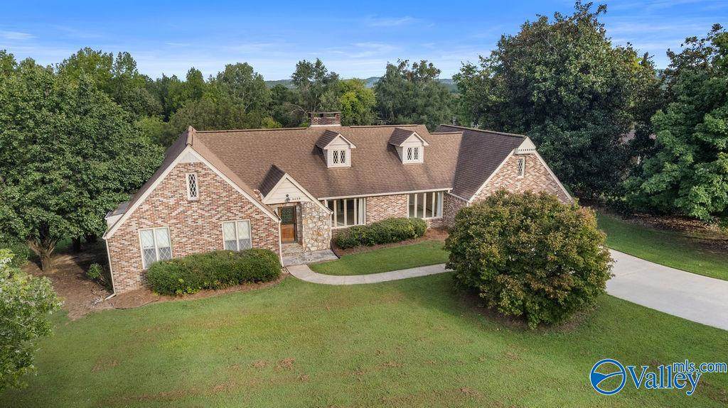 3539 Brock Hill Drive - Photo 1