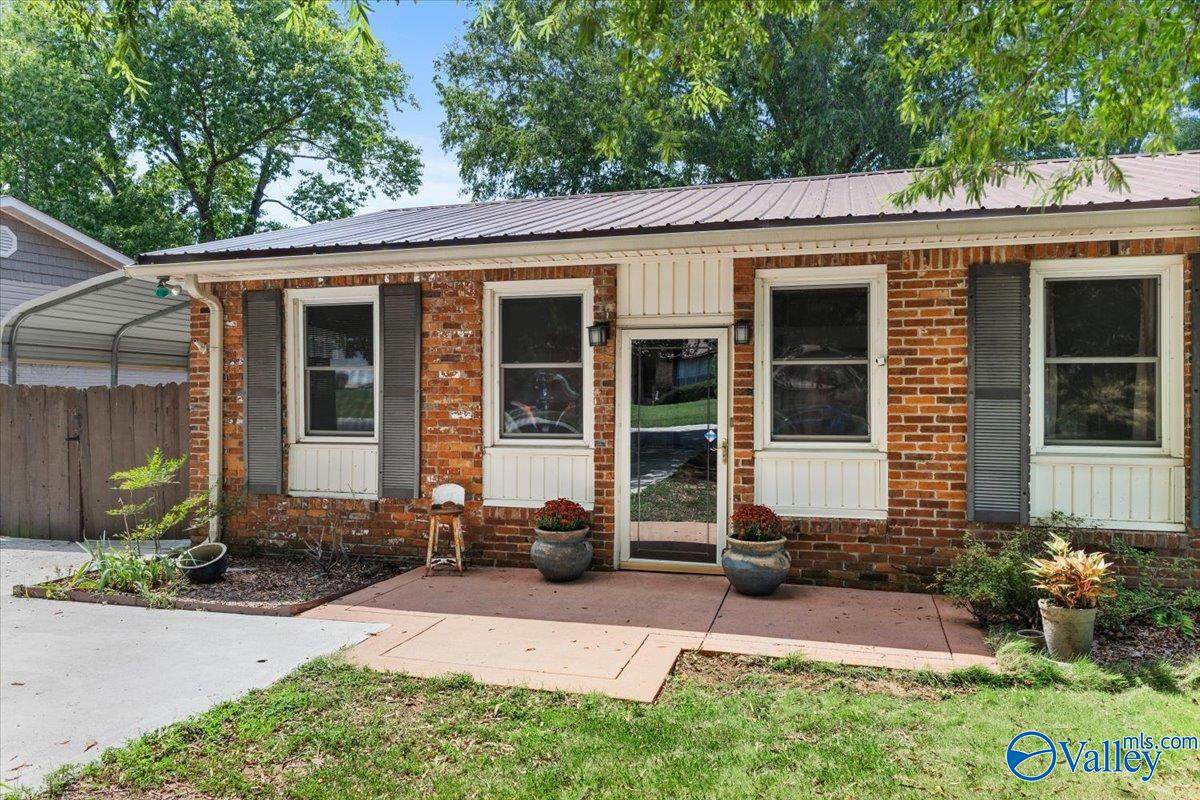 11026 Crestfield Drive - Photo 1