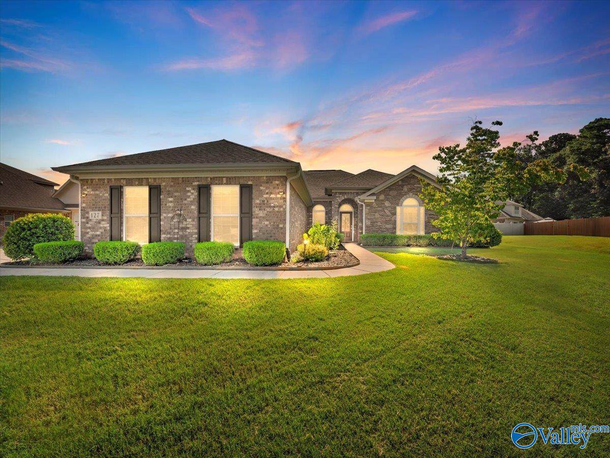 127 Timbercove Circle - Photo 1