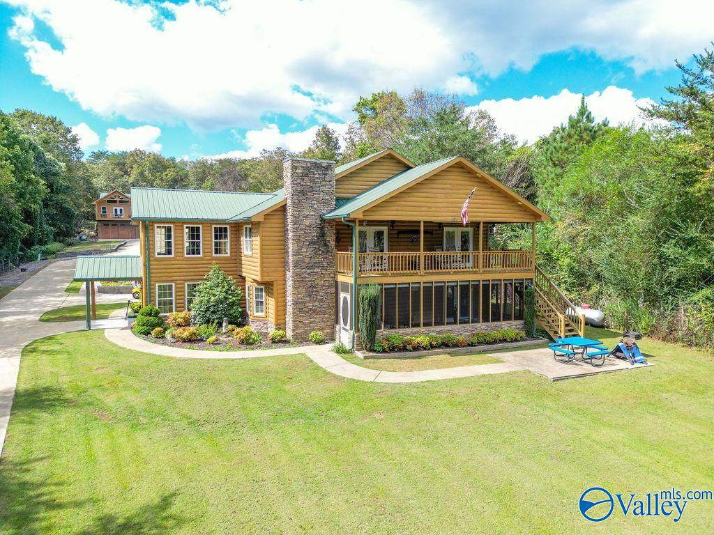 1088 Fox Avenue - Photo 1