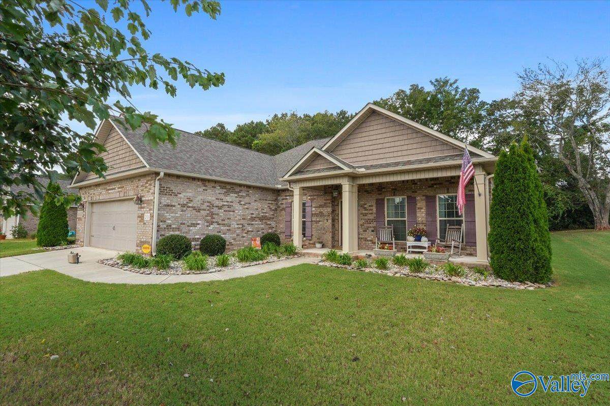 201 Somerton Drive - Photo 1