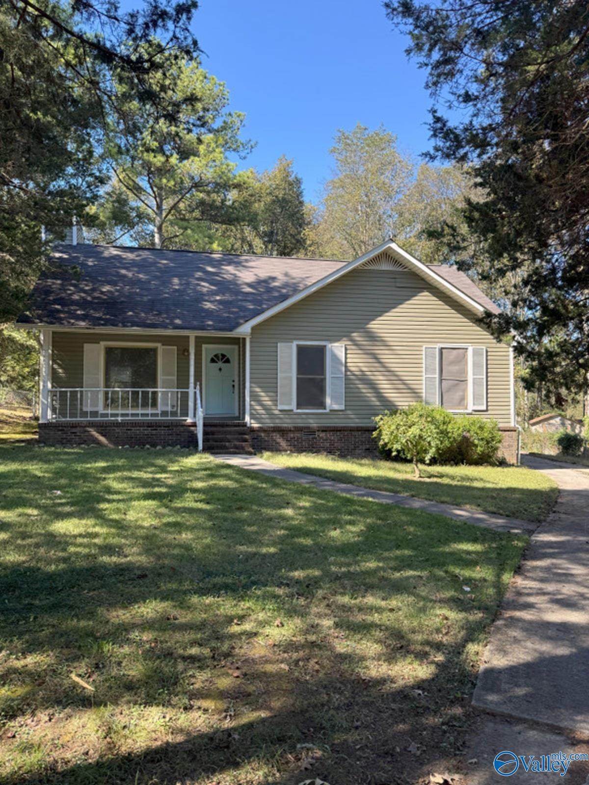 1020 Branscomb Circle - Photo 1