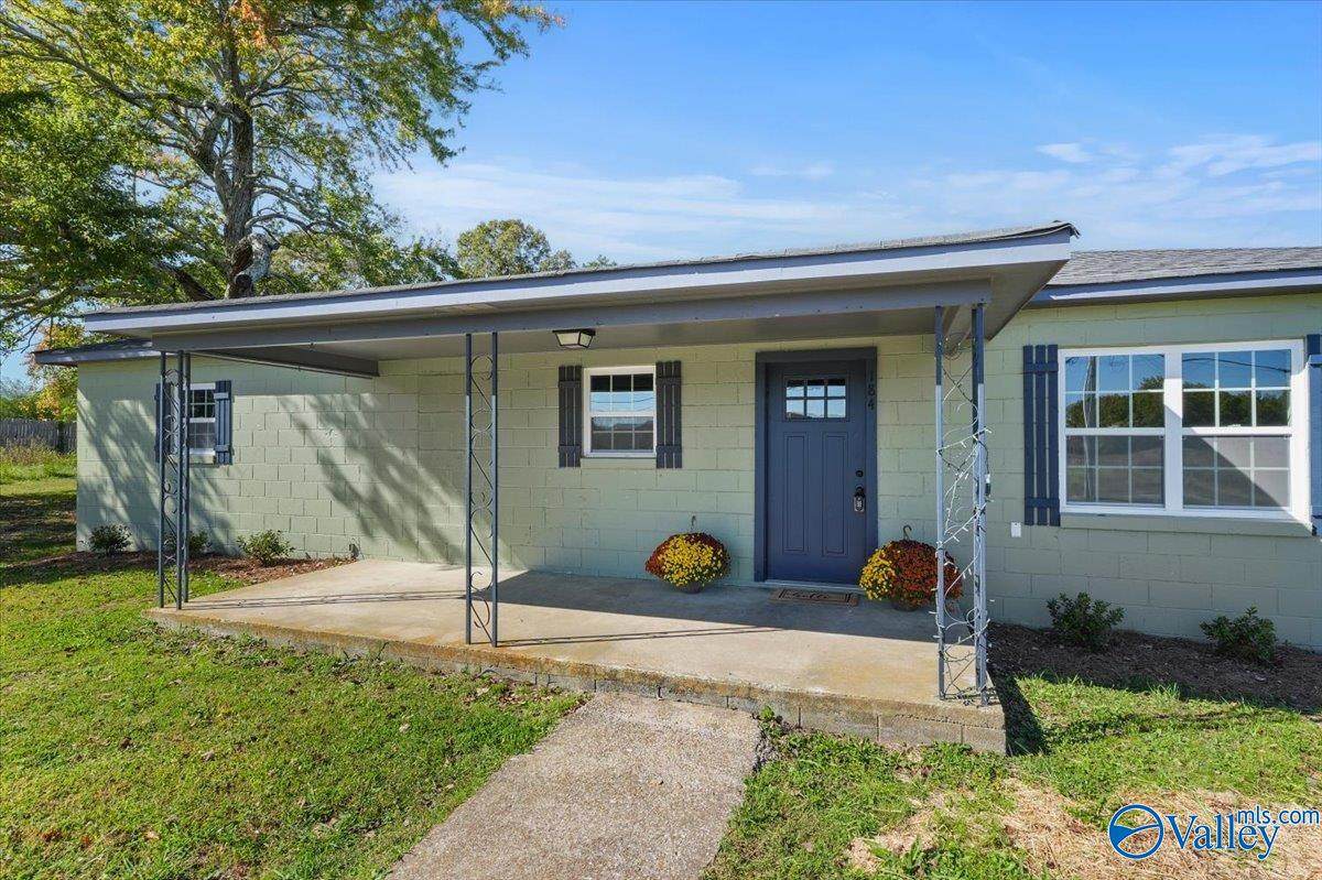 184 Stafford Road - Photo 1