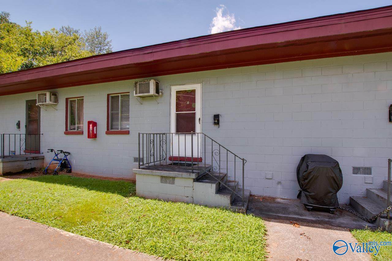 1328 Oshaughnessy Avenue - Photo 1