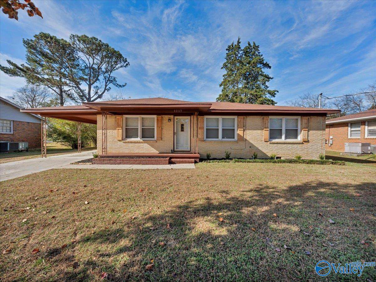 6005 Sandia Boulevard - Photo 1