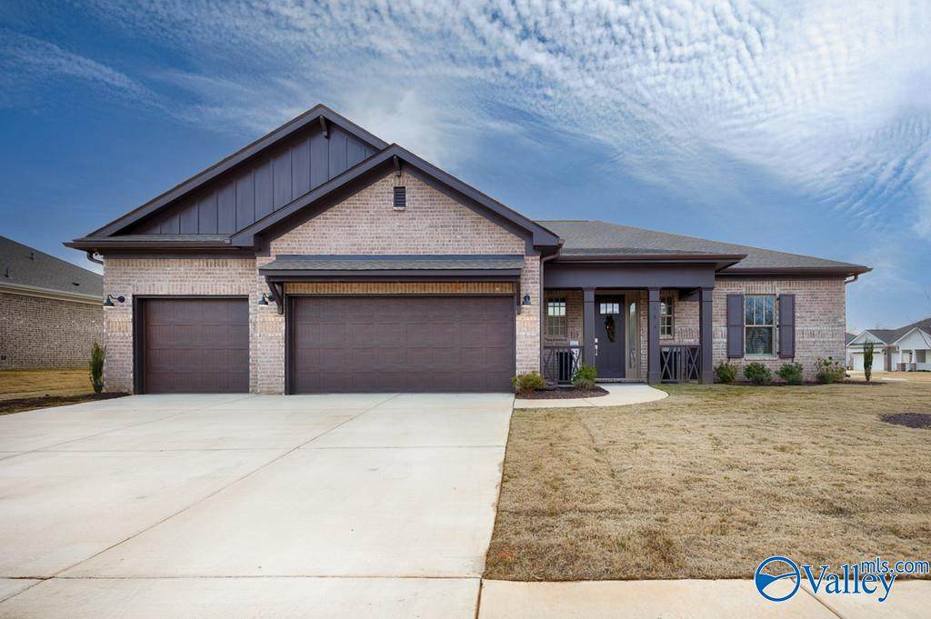 184 Clift Creek Drive - Photo 1