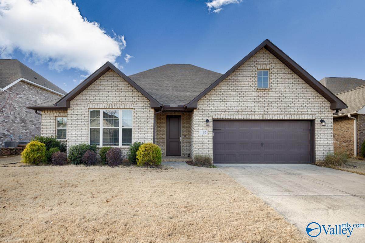 114 James Parcus Circle - Photo 1