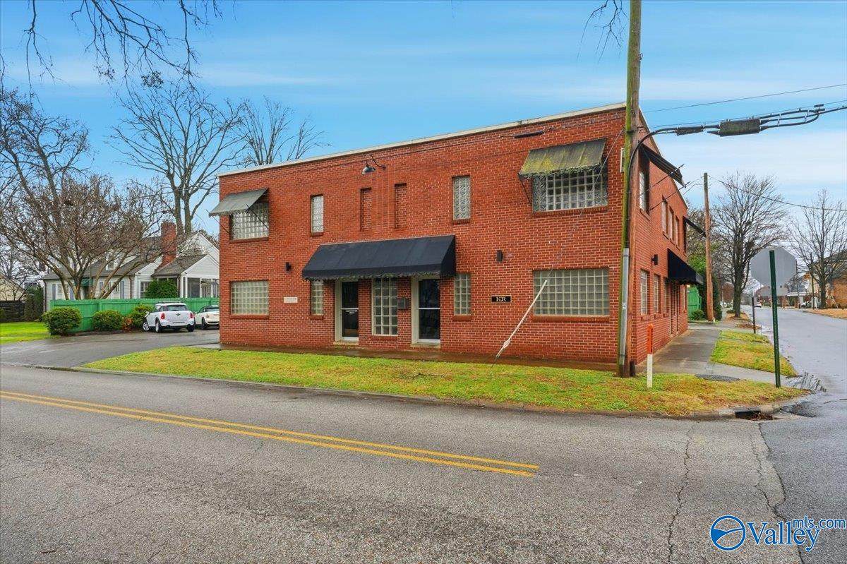 300 Madison Street - Photo 1